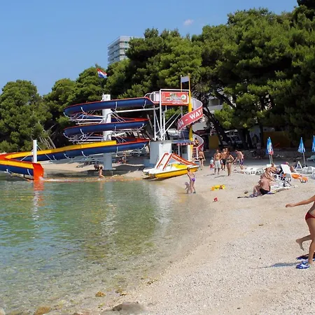 With A Parking Space - 15841 Makarska