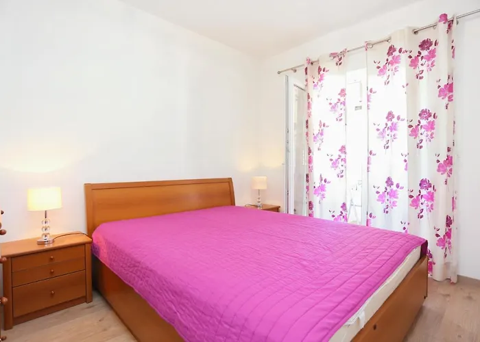 With Parking Space - 15841 Apartment *